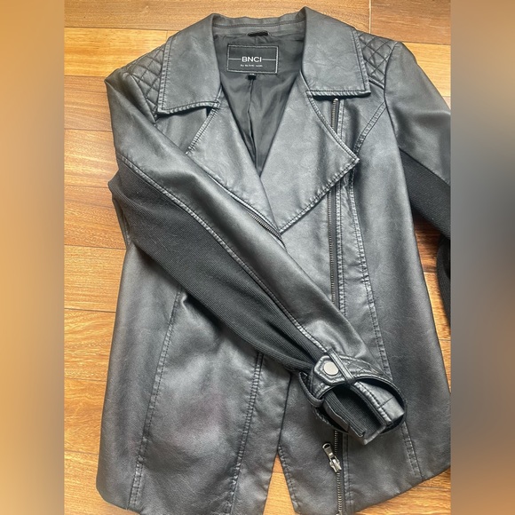 Bnci By Blanc Noir Faux Leather Black Moto Style Zip Front Jacket - Picture 3 of 4
